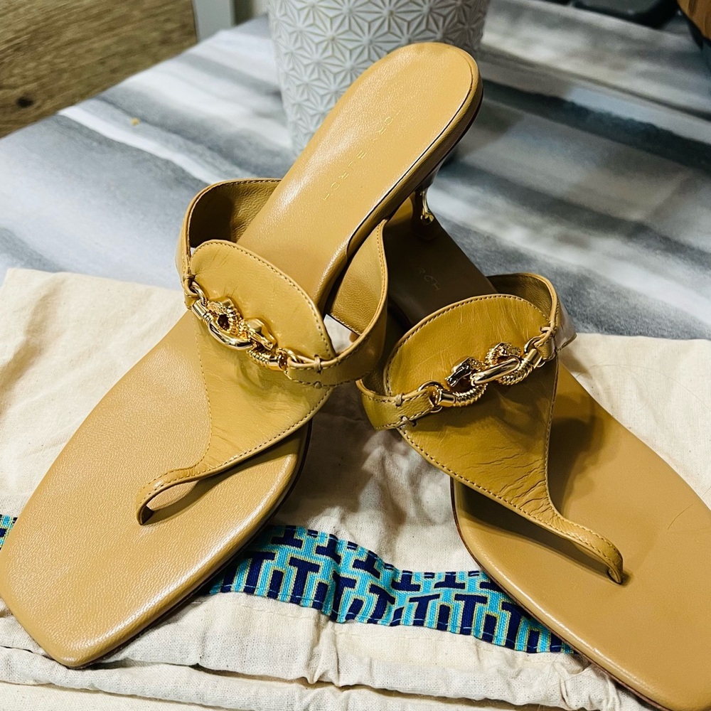 Tory Burch Tan Chain-Detail Heels